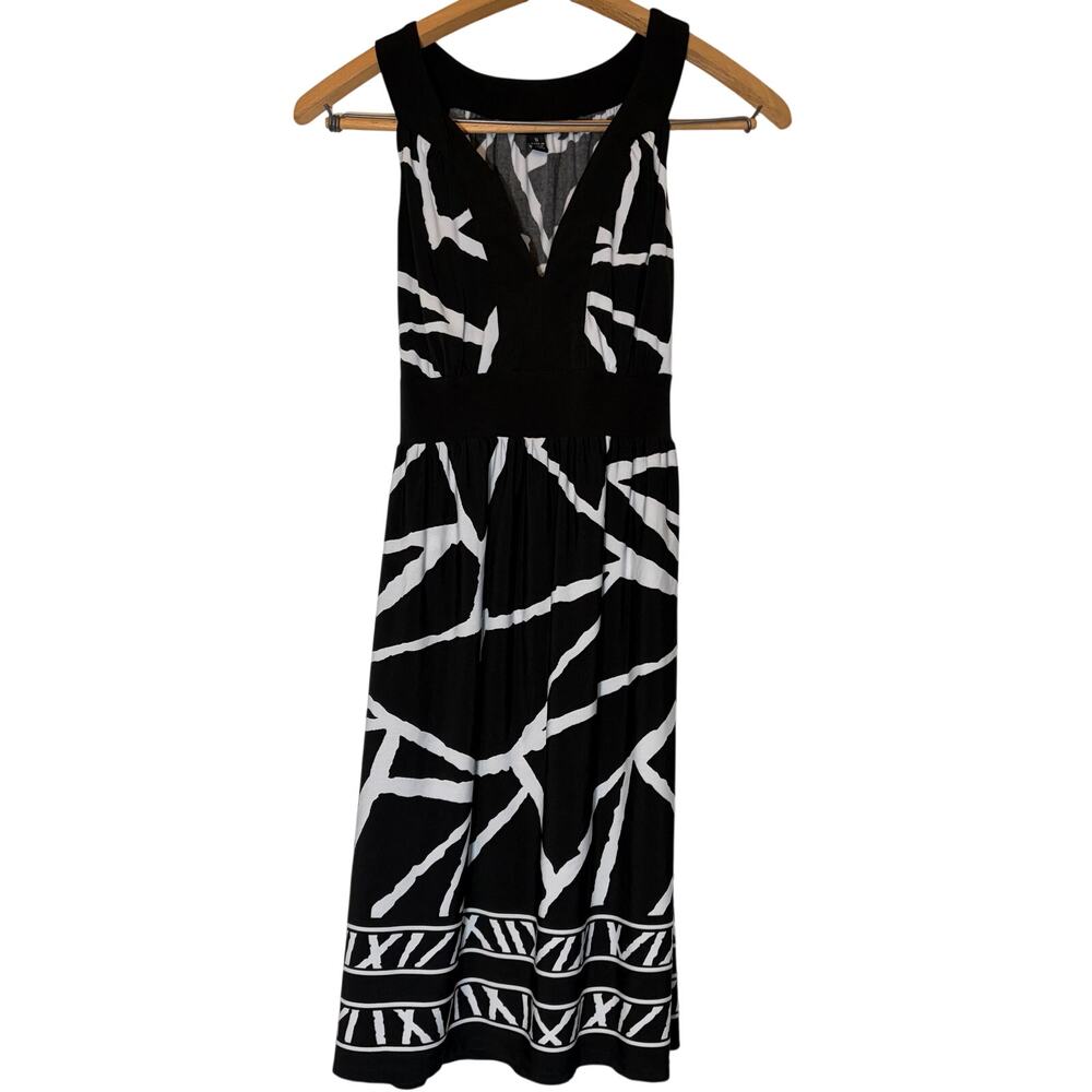 City Triangles womens geometric A line V neck mini dress.  Size S.  Y2K, party